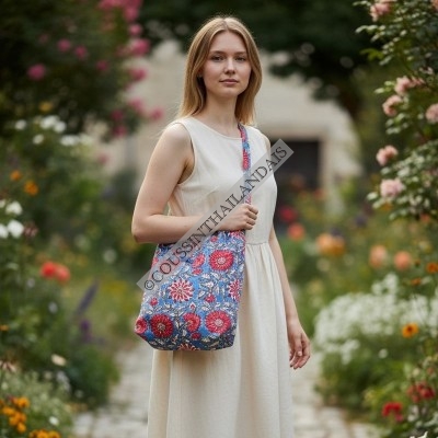 Sac cabas femme fleuri en coton bleu fait main